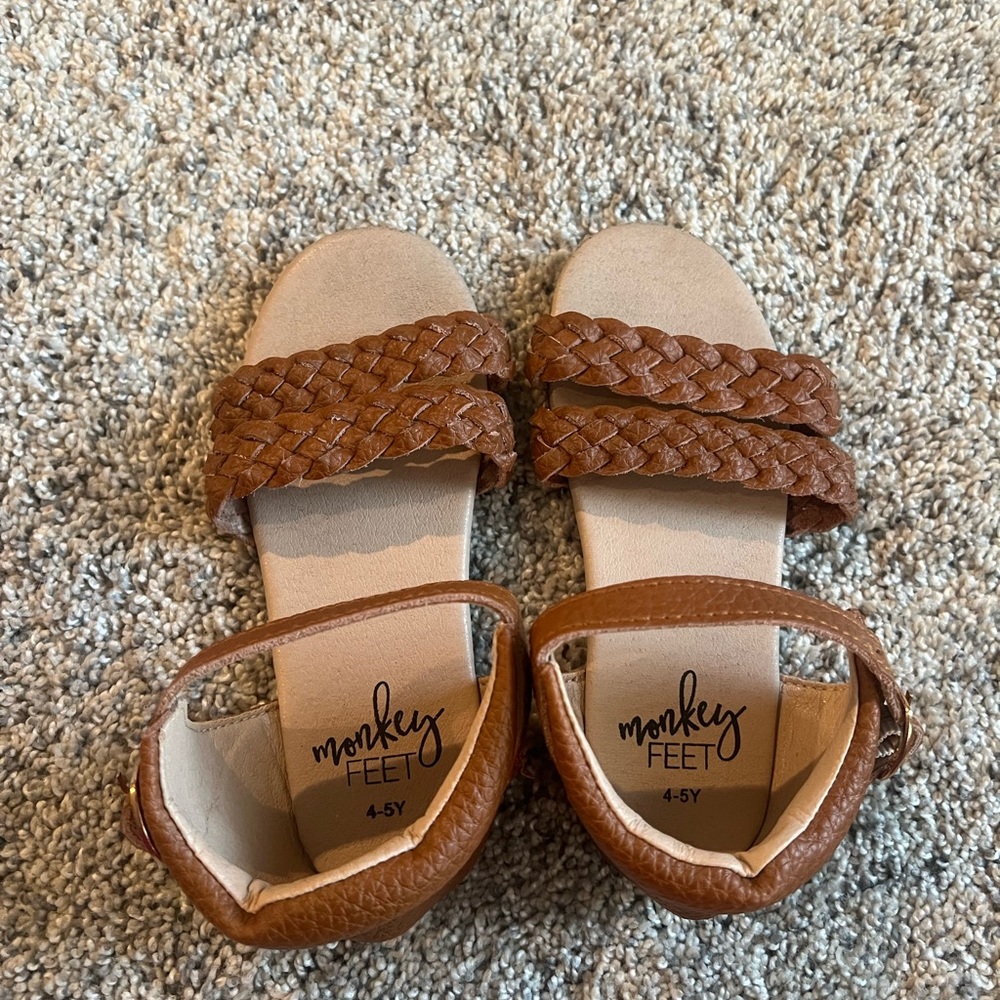 Monkey Feet leather strap sandal